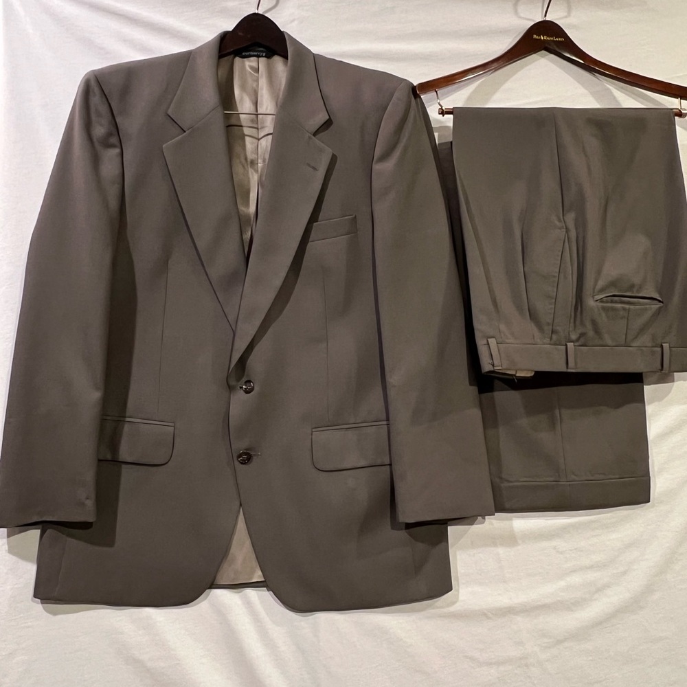 Vintage Burberrys Suit Mens Size 46R, 34x28 (?) Burberry 2 Piece Olive Gray Wool